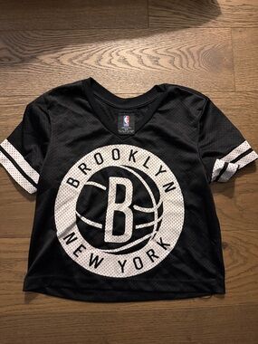 NBA Brooklyn Nets Black and White Crop Top